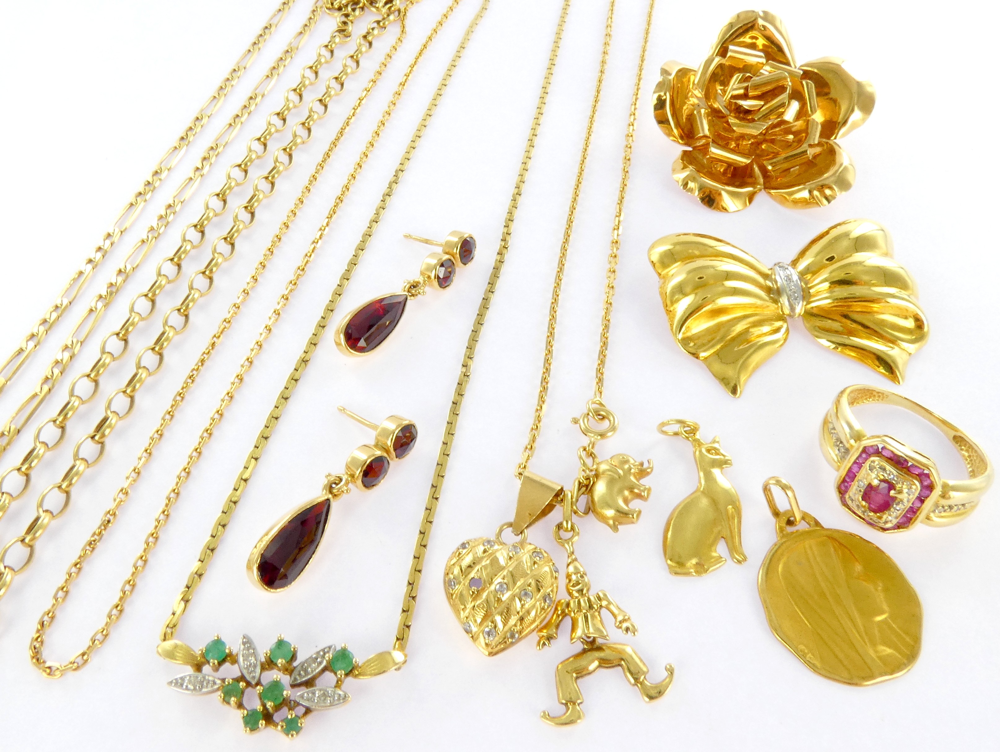 Lot 11 — Lot de bijoux pesant brut 68g Or 750 mil. Non poinçonné